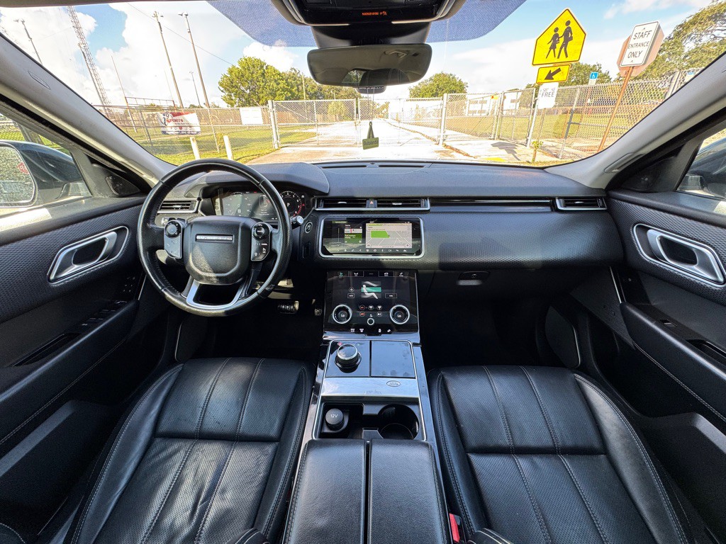 2018 Land Rover Range Rover Image 13