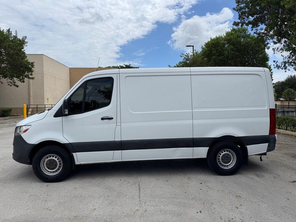 2019 Mercedes-Benz Sprinter Image 8