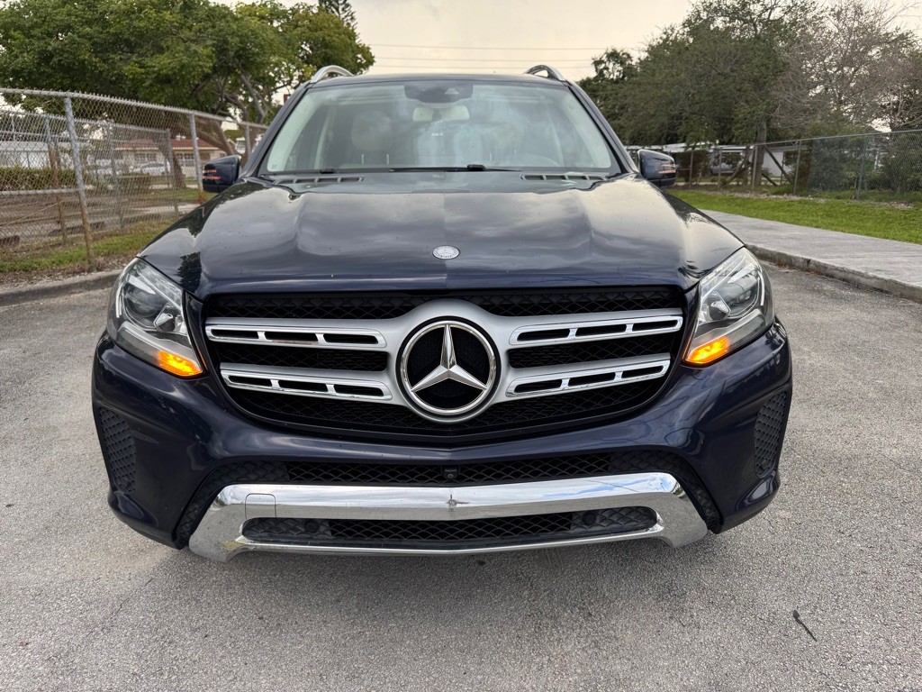 2017 Mercedes-Benz GLS-Class Image 2