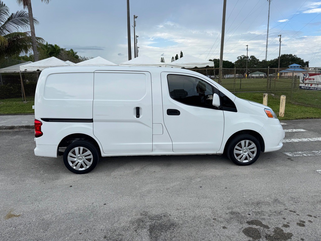 2019 Nissan NV200 Image 4