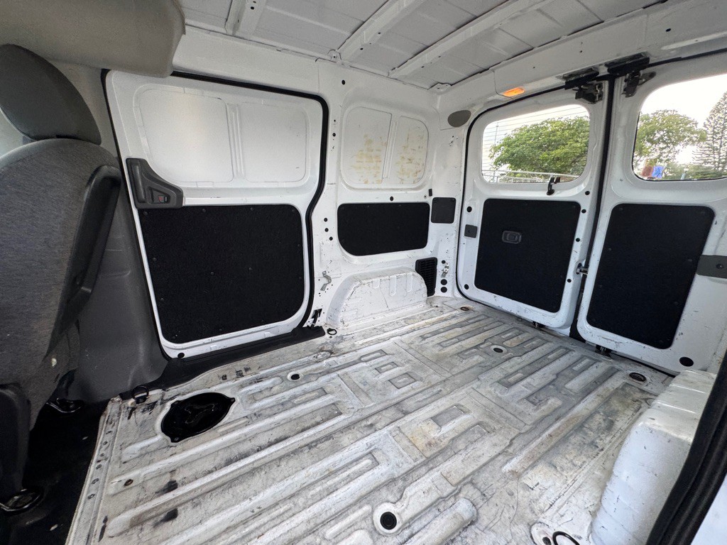 2019 Nissan NV200 Image 11