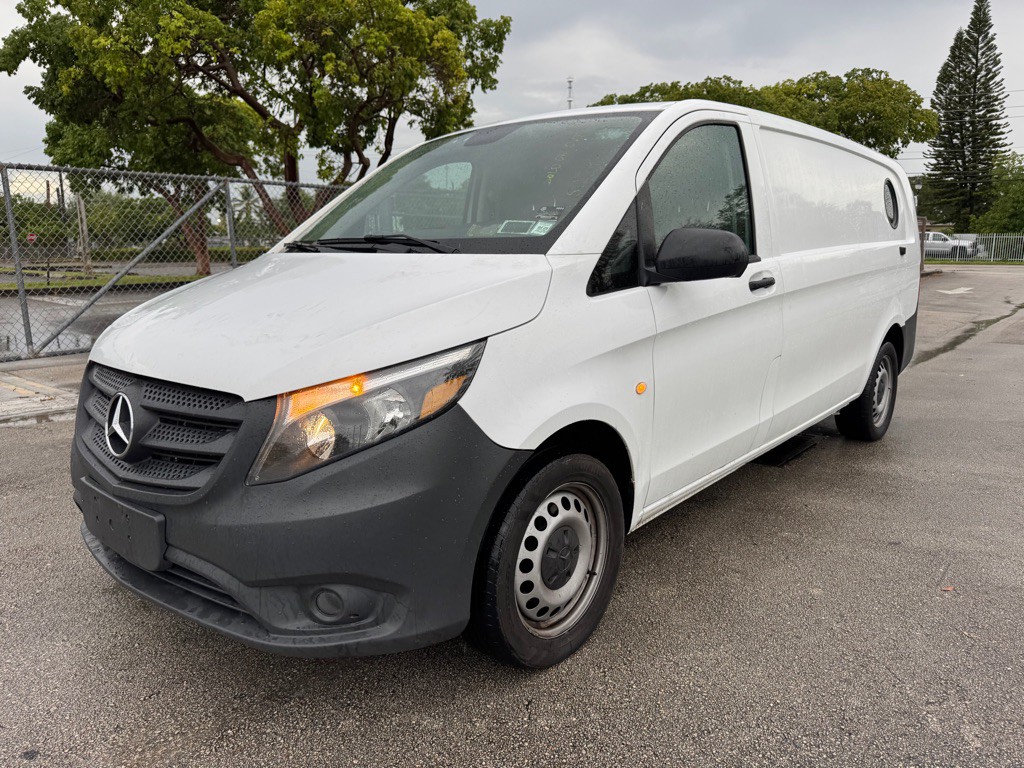 2020 Mercedes-Benz Metris Image 1