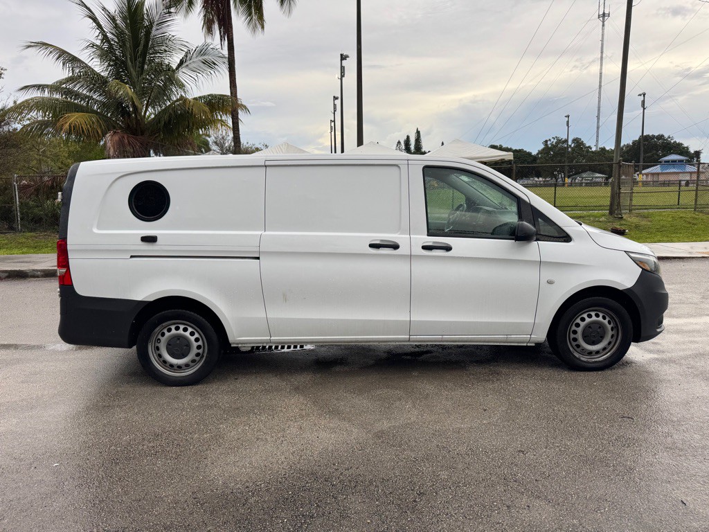 2020 Mercedes-Benz Metris Image 4