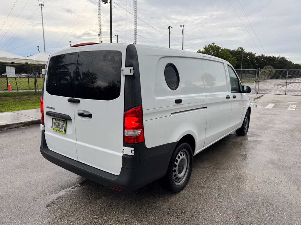 2020 Mercedes-Benz Metris Image 5