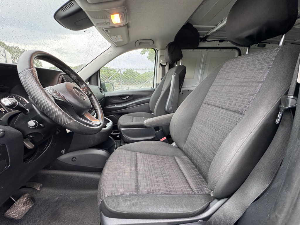 2020 Mercedes-Benz Metris Image 9
