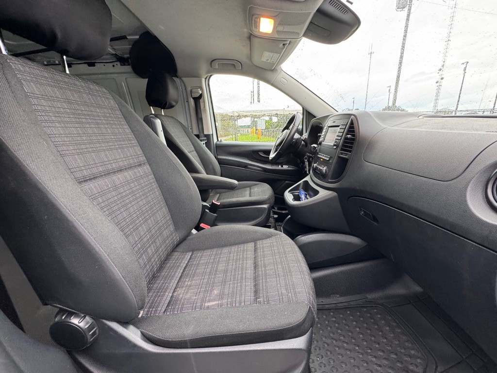 2020 Mercedes-Benz Metris Image 15