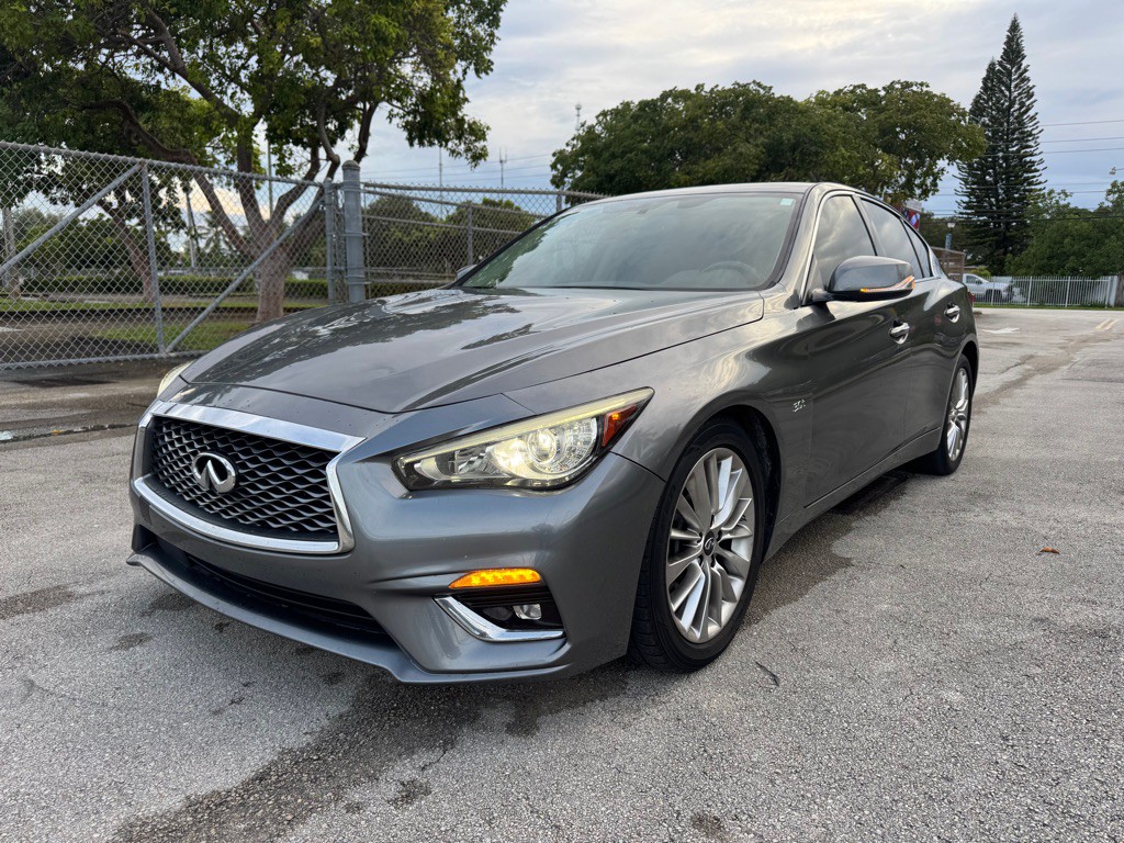 2021 INFINITI Q50 Image 1