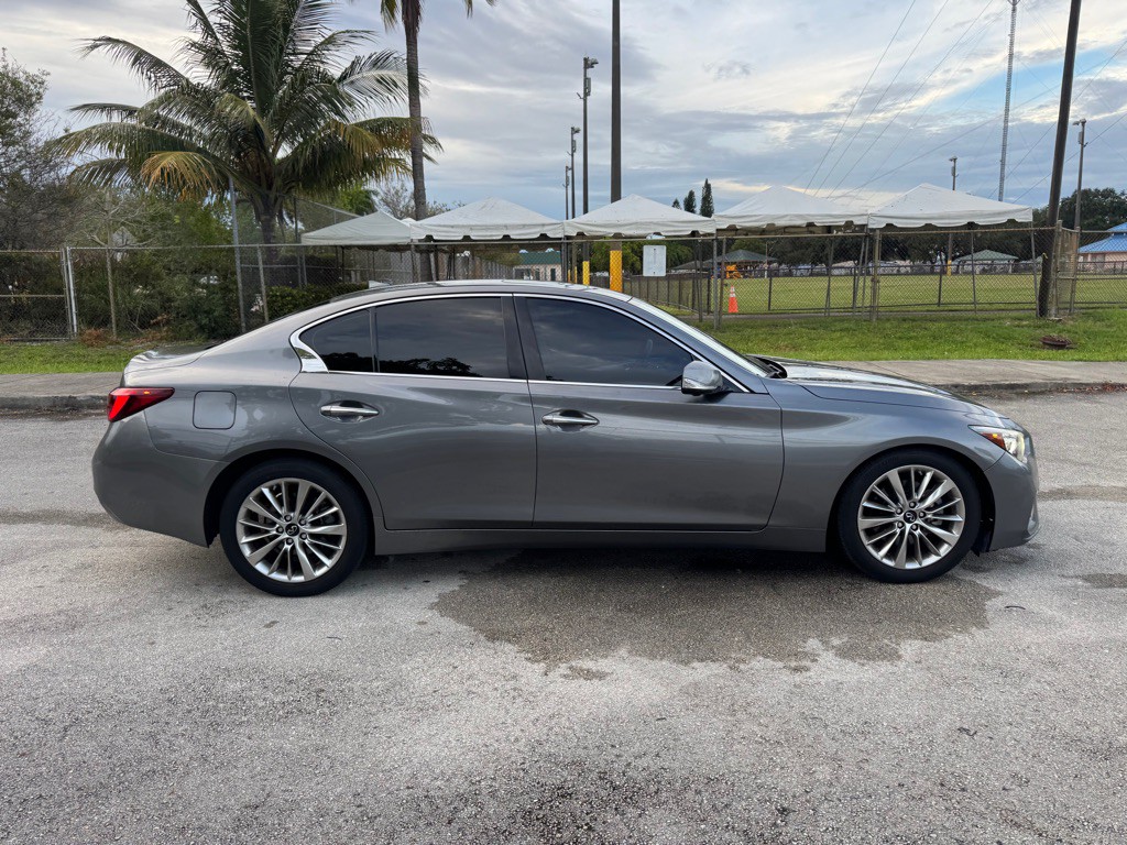 2021 INFINITI Q50 Image 4