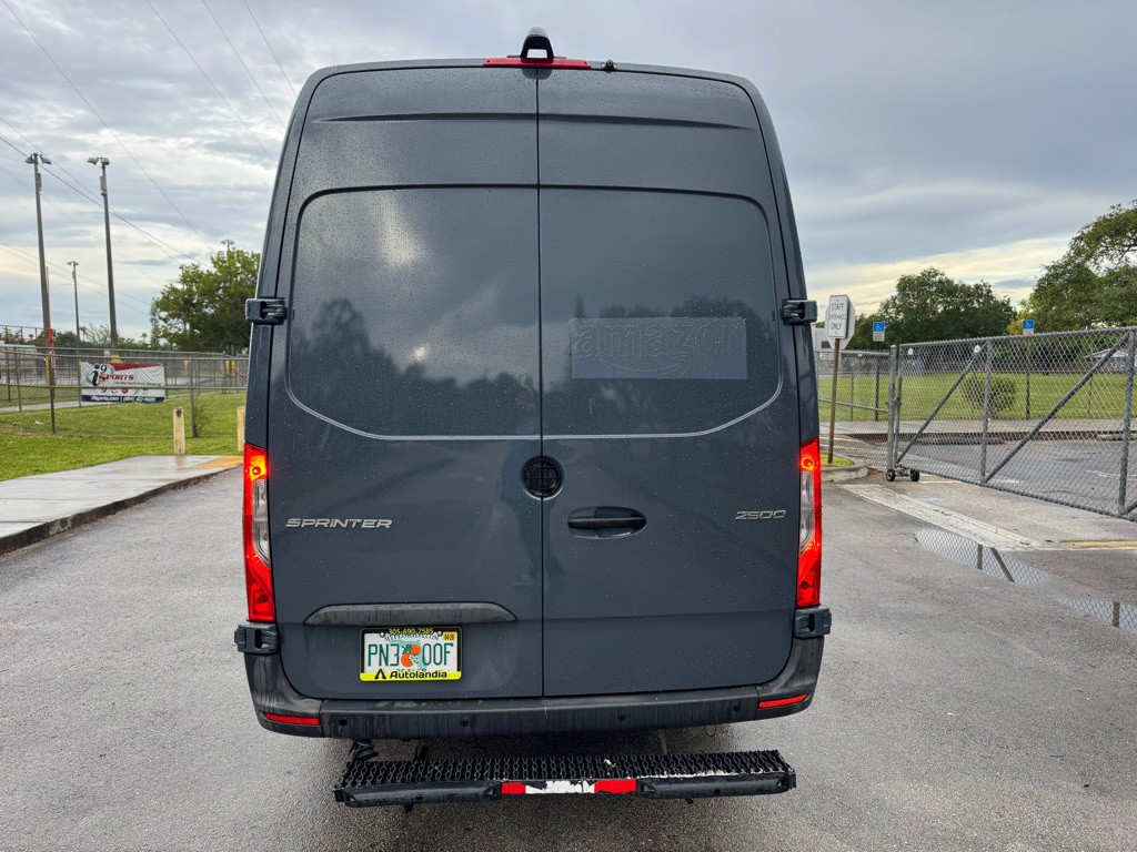 2019 Mercedes-Benz Sprinter Image 6