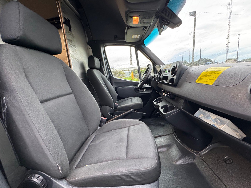 2019 Mercedes-Benz Sprinter Image 10