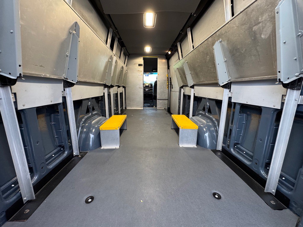 2019 Mercedes-Benz Sprinter Image 14