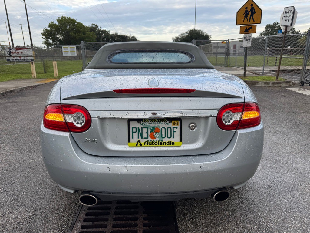 2011 Jaguar XK-Series Image 6