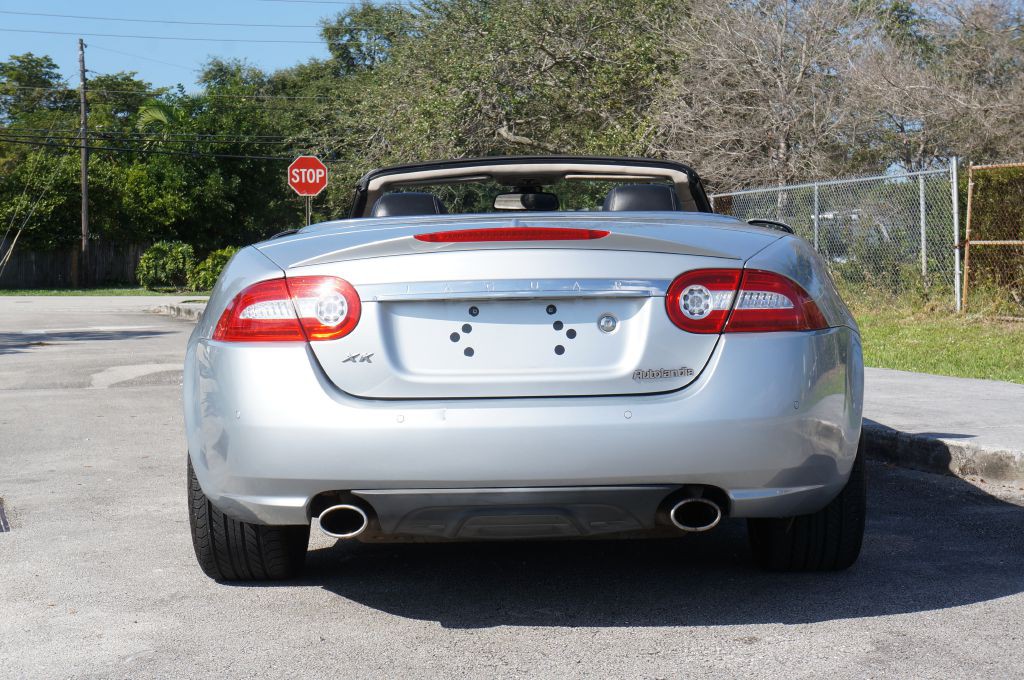 2011 Jaguar XK-Series Image 13