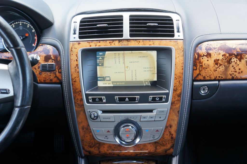 2011 Jaguar XK-Series Image 43