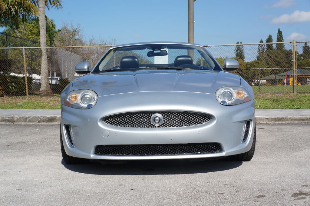 2011 Jaguar XK-Series Image 3