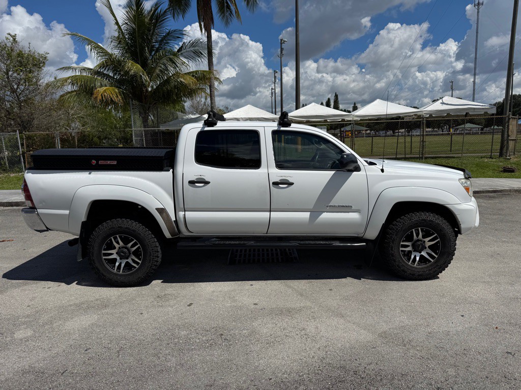 2013 Toyota Tacoma Image 4