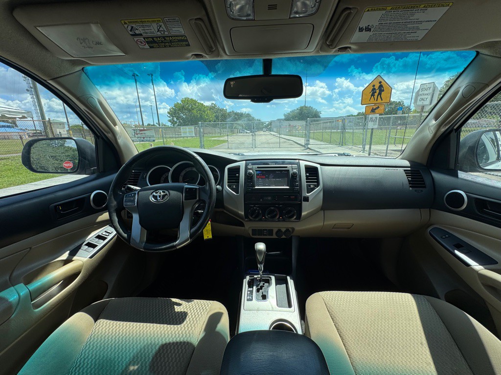 2013 Toyota Tacoma Image 14