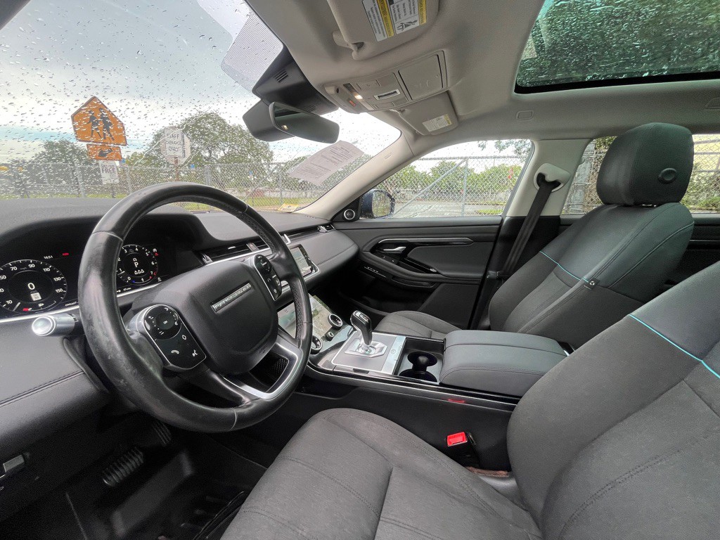 2020 Land Rover Range Rover Evoque Image 8