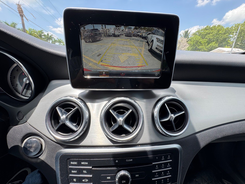 2016 Mercedes-Benz GLA-Class Image 15