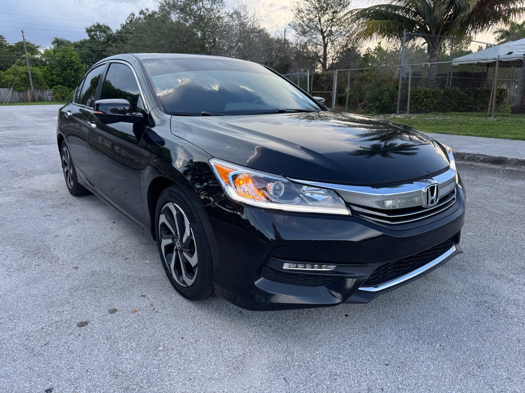 2016 Honda Accord Image 3
