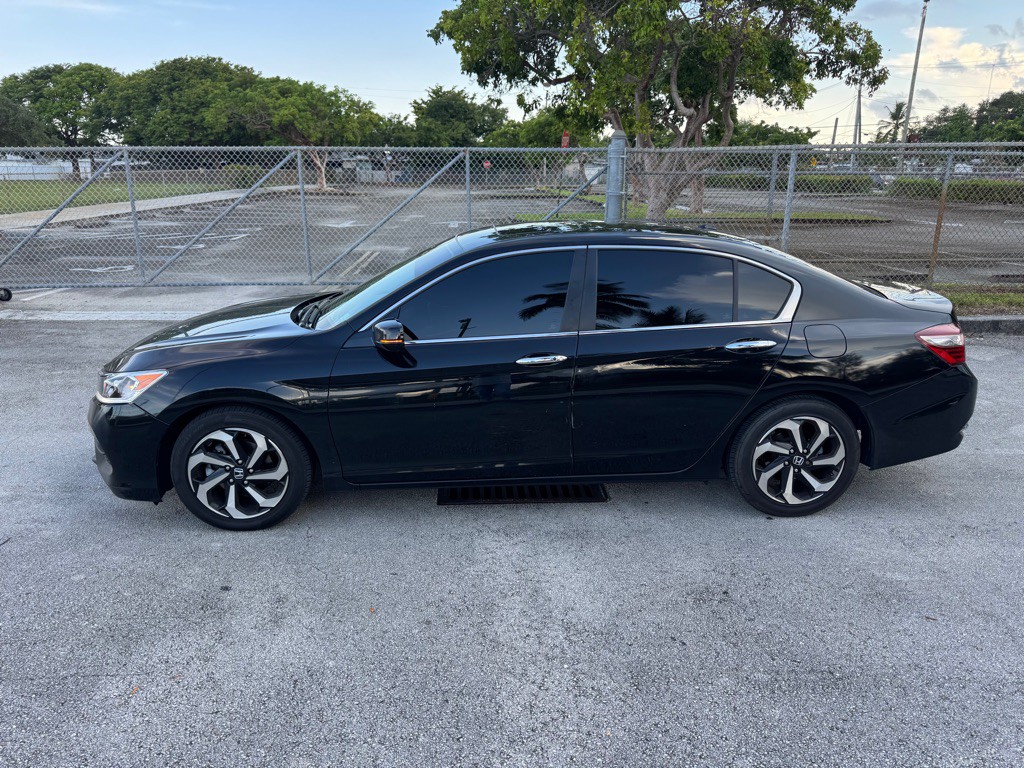 2016 Honda Accord Image 8