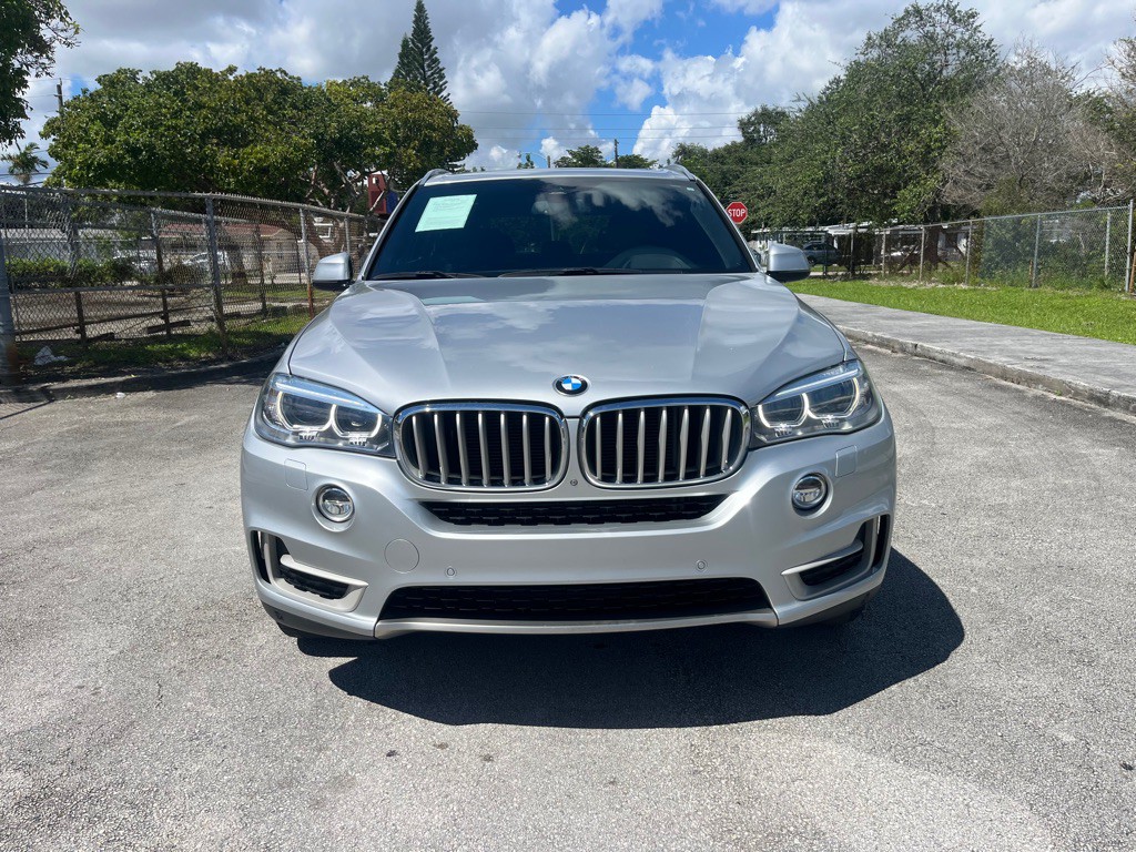 2017 BMW X5 Image 2