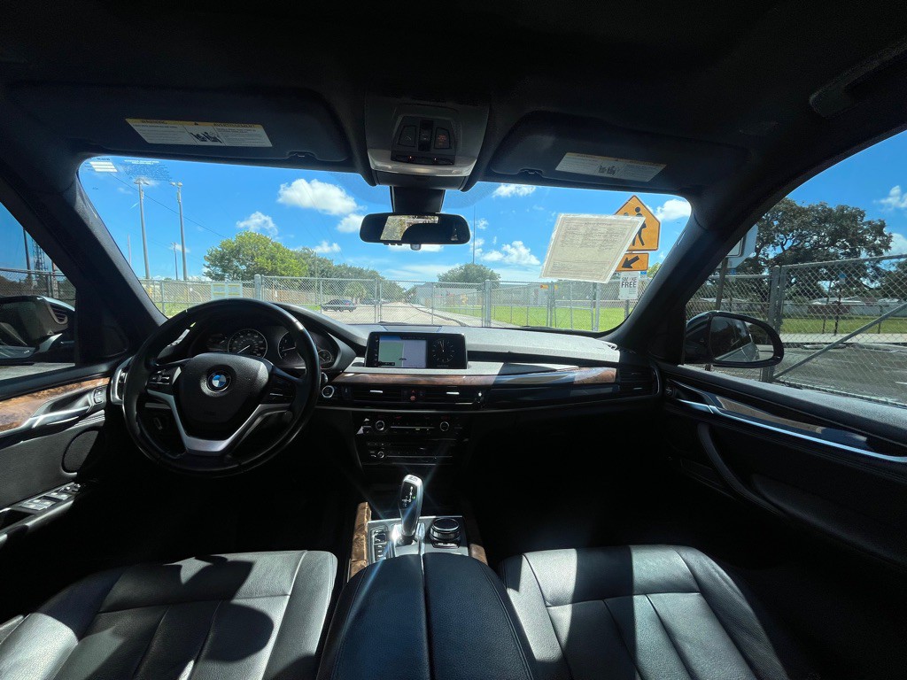 2017 BMW X5 Image 8
