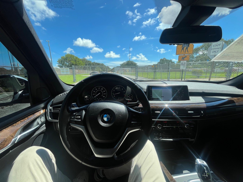 2017 BMW X5 Image 9