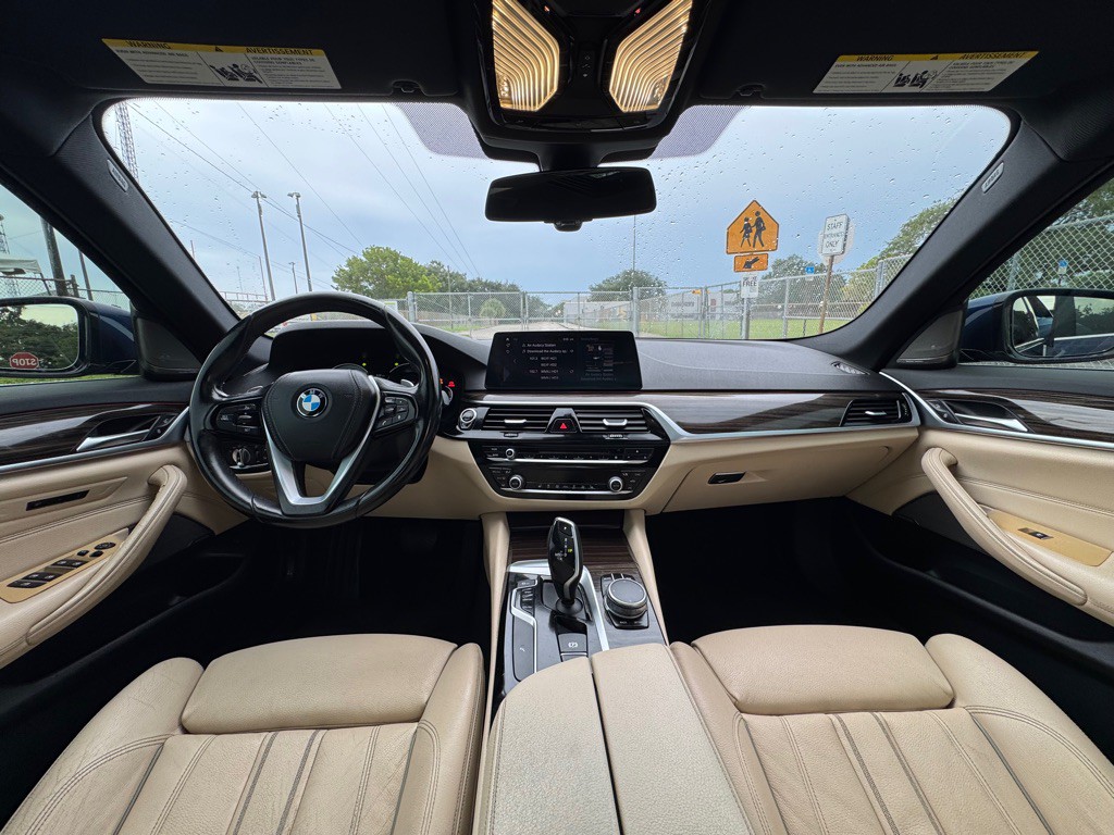 2017 BMW 5 Series Image 13