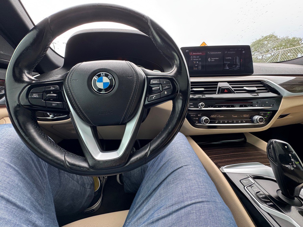 2017 BMW 5 Series Image 14