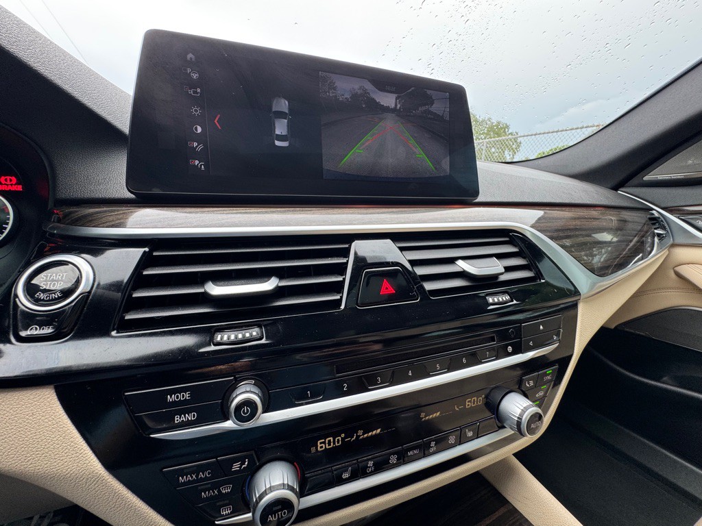 2017 BMW 5 Series Image 15