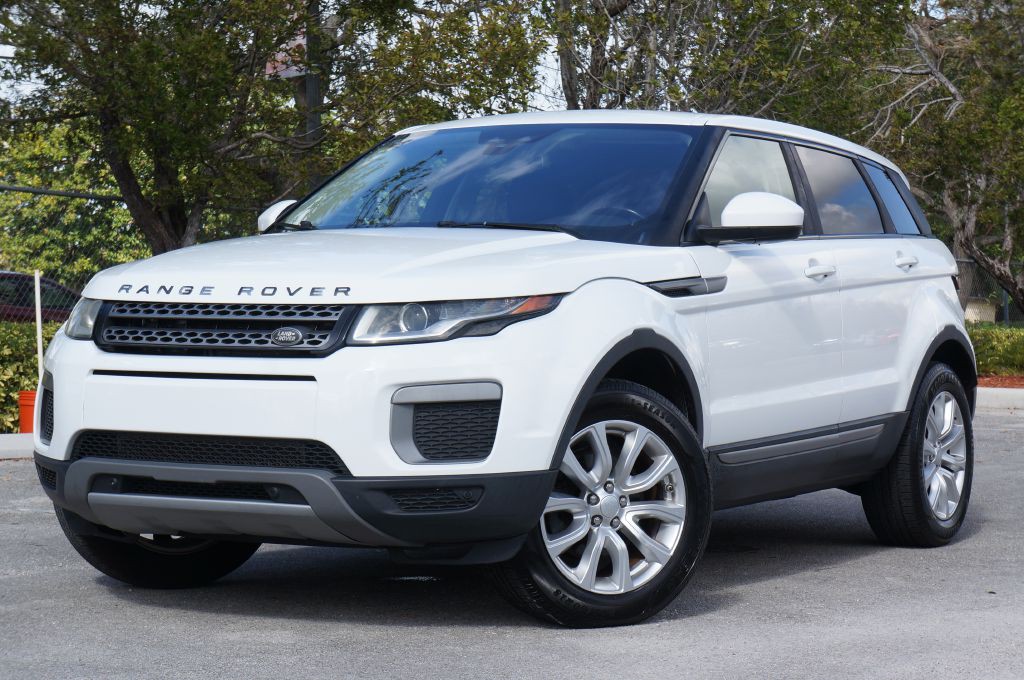 2017 Land Rover Range Rover Evoque Image 2