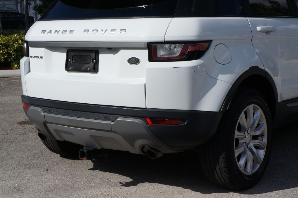 2017 Land Rover Range Rover Evoque Image 16