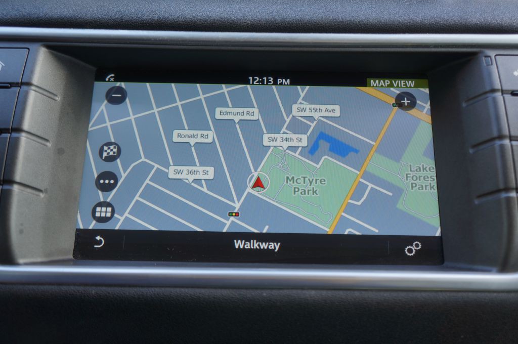 2017 Land Rover Range Rover Evoque Image 35