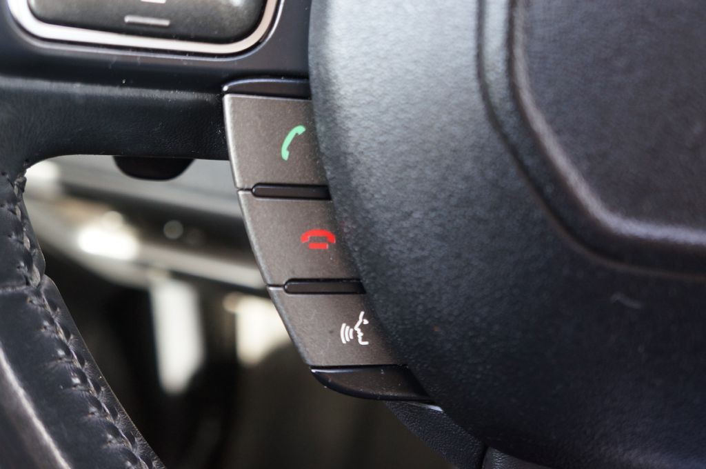 2017 Land Rover Range Rover Evoque Image 41