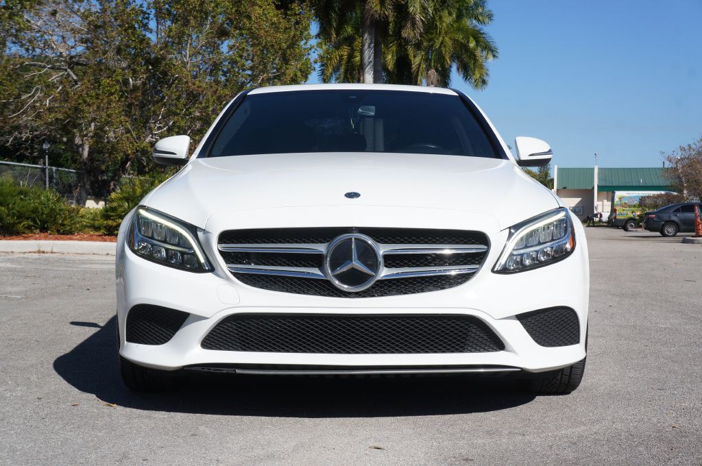 2020 Mercedes-Benz C-Class Image 3