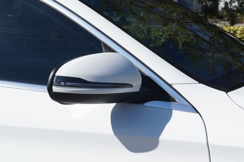 2020 Mercedes-Benz C-Class Image 19