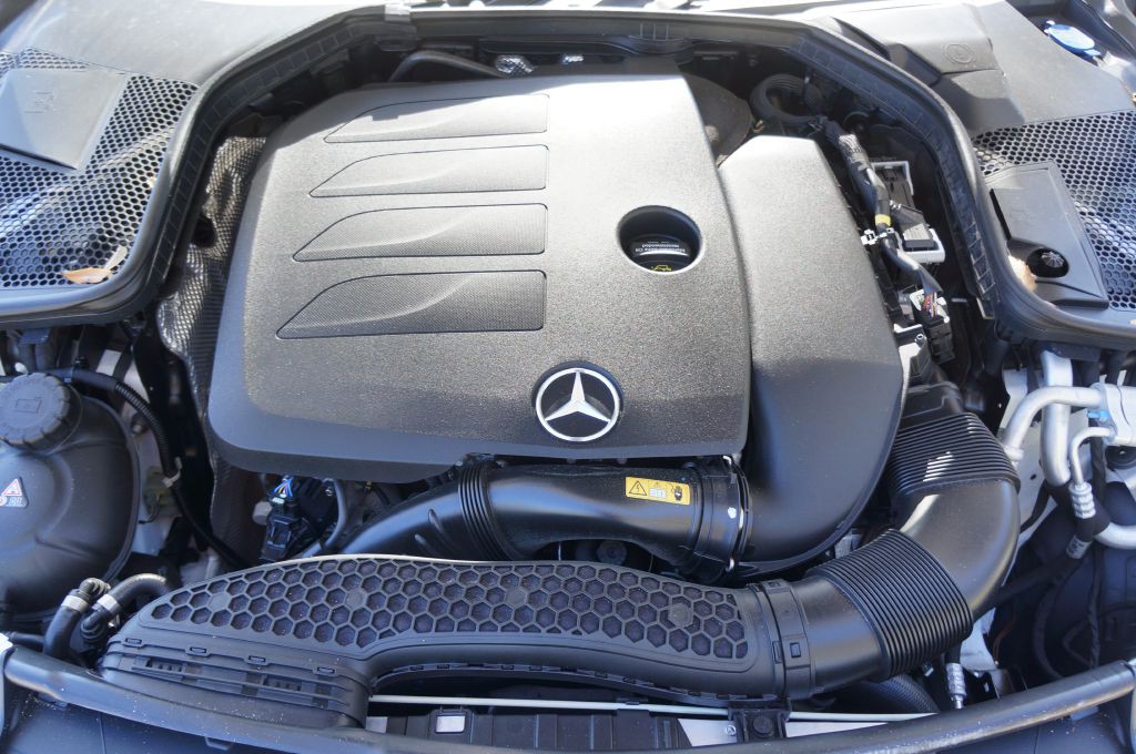 2020 Mercedes-Benz C-Class Image 23