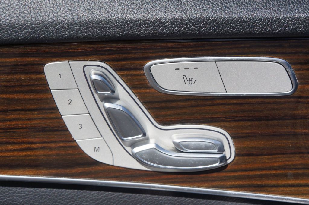 2020 Mercedes-Benz C-Class Image 26