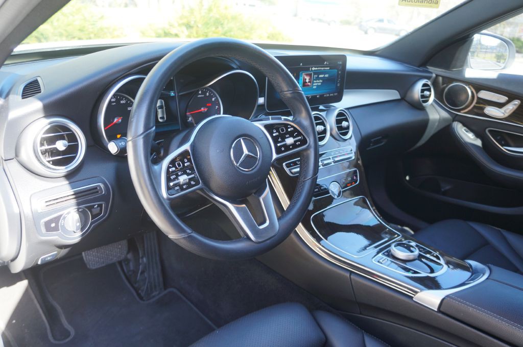 2020 Mercedes-Benz C-Class Image 27