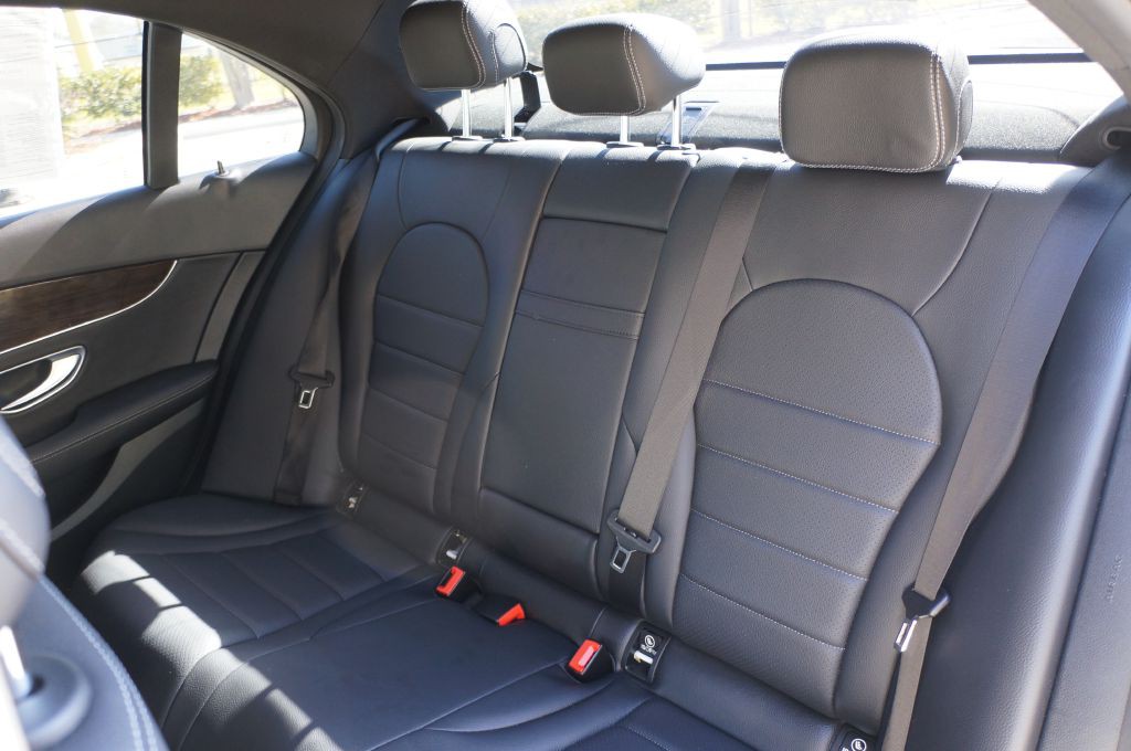 2020 Mercedes-Benz C-Class Image 33