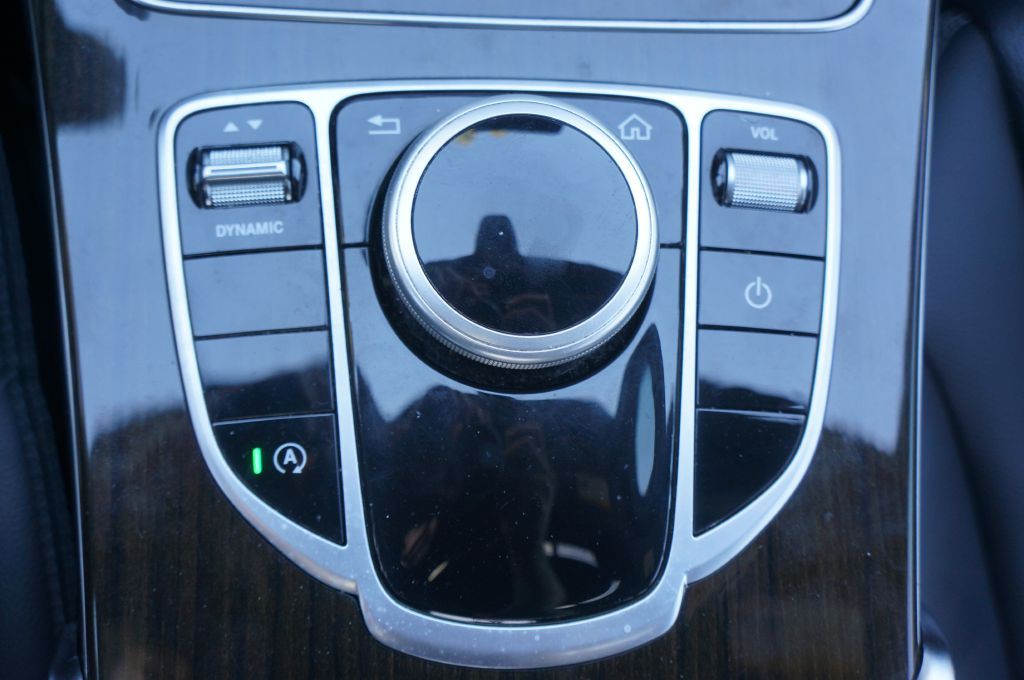 2020 Mercedes-Benz C-Class Image 45