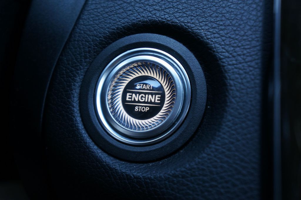 2020 Mercedes-Benz C-Class Image 48