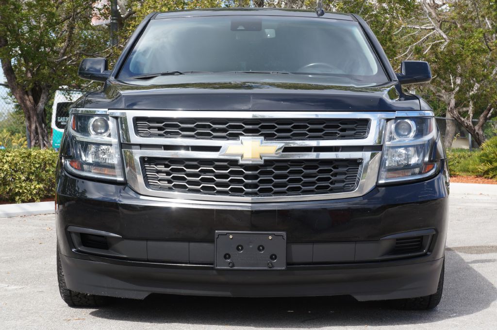 2018 Chevrolet Suburban Image 4