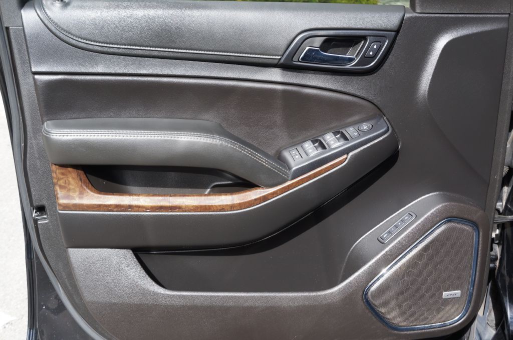 2018 Chevrolet Suburban Image 23