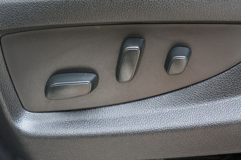 2018 Chevrolet Suburban Image 29