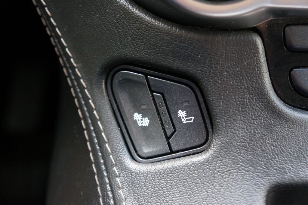 2018 Chevrolet Suburban Image 42