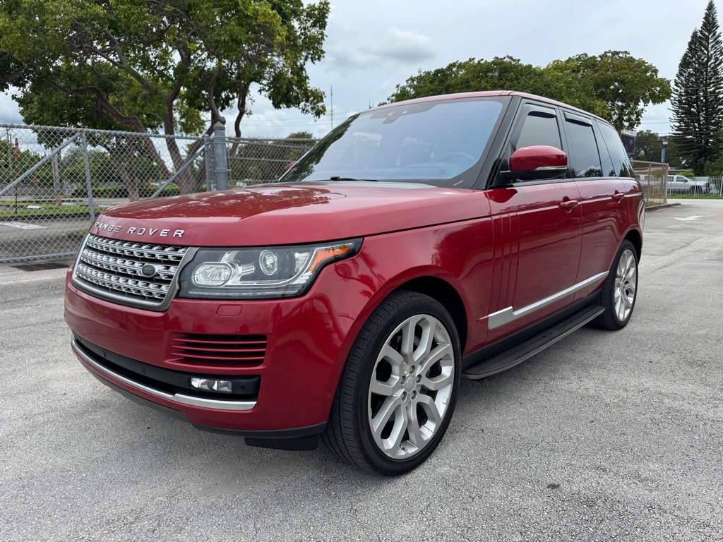 2017 Land Rover Range Rover Image 1