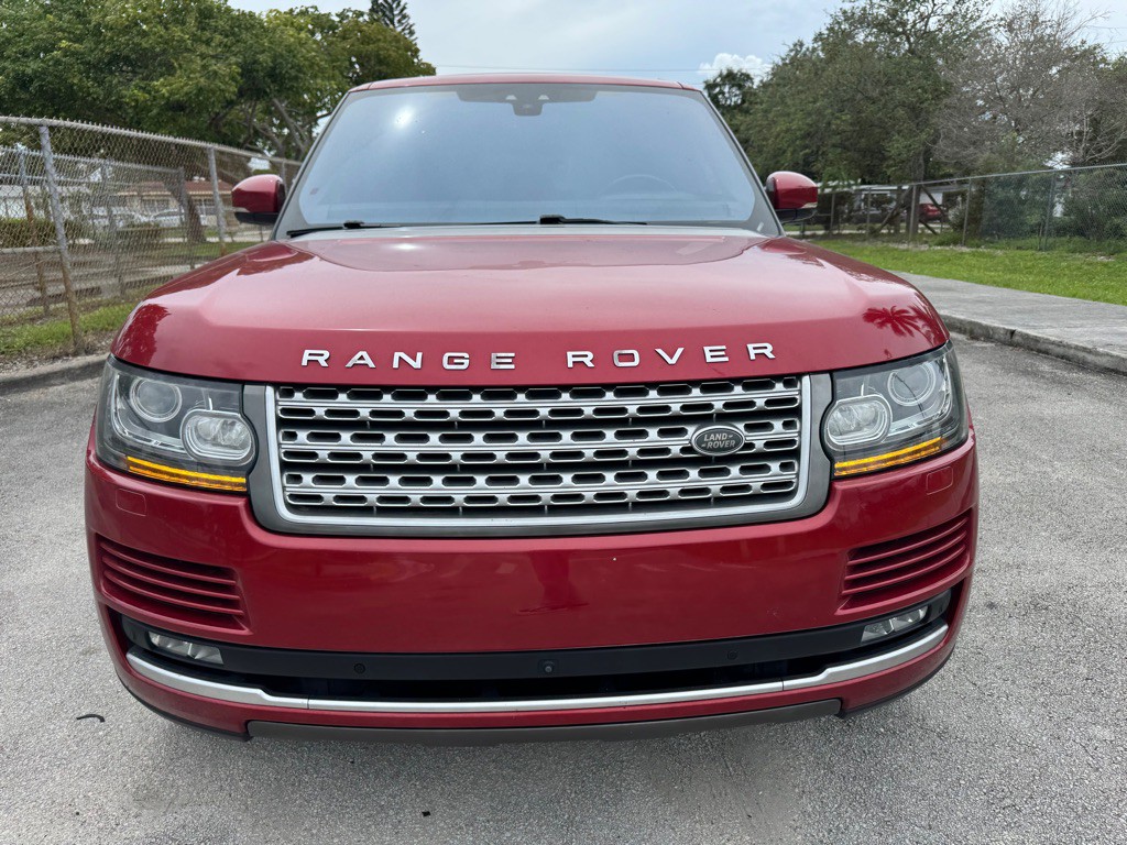 2017 Land Rover Range Rover Image 2