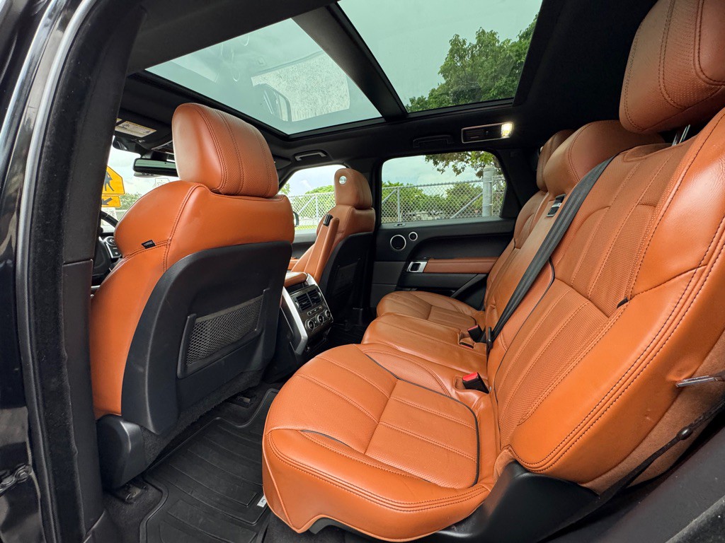 2016 Land Rover Range Rover Sport Image 10
